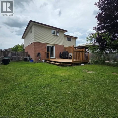 158 Newbury Drive Kitchener ON N2N 2N8