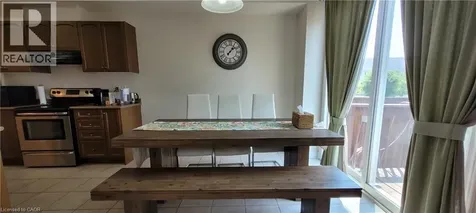 2019 Trawden Way Oakville ON L6M 0M2