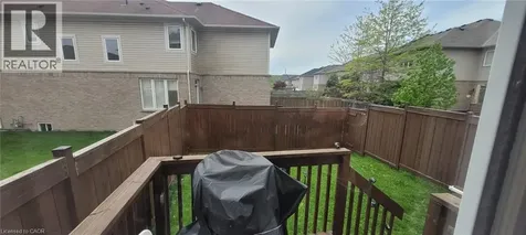 2019 Trawden Way Oakville ON L6M 0M2