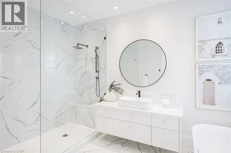 307 Martin Street Milton ON L9T 2R7