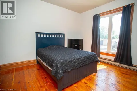 162 Grand River Street North Paris ON N3L 2M6