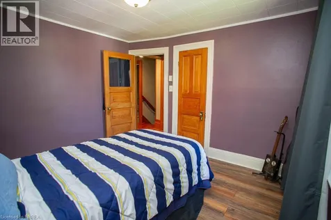 162 Grand River Street North Paris ON N3L 2M6