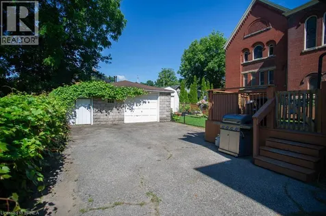 162 Grand River Street North Paris ON N3L 2M6