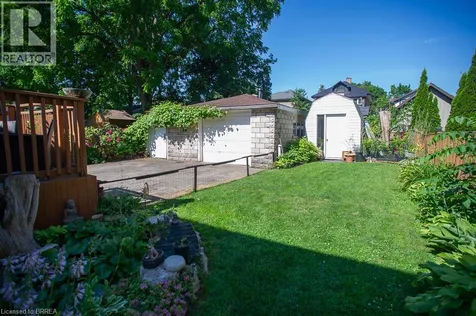 162 Grand River Street North Paris ON N3L 2M6