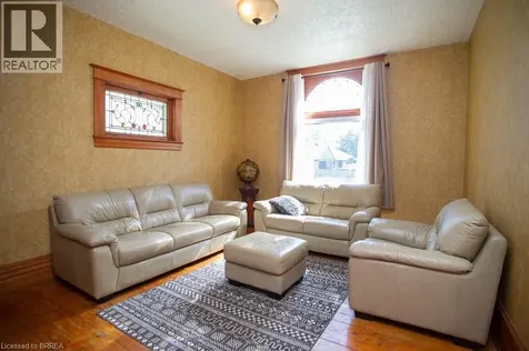 162 Grand River Street North Paris ON N3L 2M6