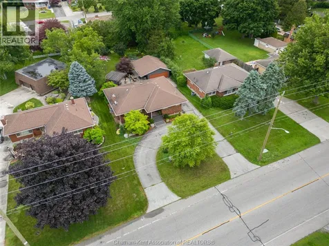 431 Victoria Avenue Chatham ON N7L 3B2