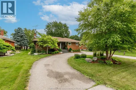 431 Victoria Avenue Chatham ON N7L 3B2