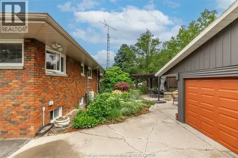 431 Victoria Avenue Chatham ON N7L 3B2
