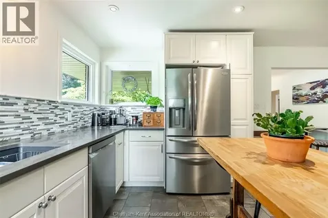 431 Victoria Avenue Chatham ON N7L 3B2
