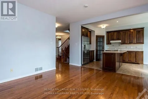 135 Stedman Street Ottawa ON K1T 0B4