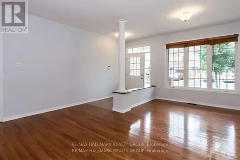 135 Stedman Street Ottawa ON K1T 0B4