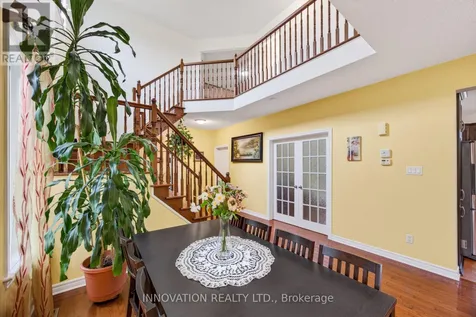 160 Hillman Marsh Way Ottawa ON K1T 0A8