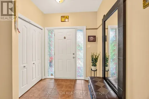 160 Hillman Marsh Way Ottawa ON K1T 0A8