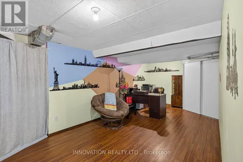 160 Hillman Marsh Way Ottawa ON K1T 0A8