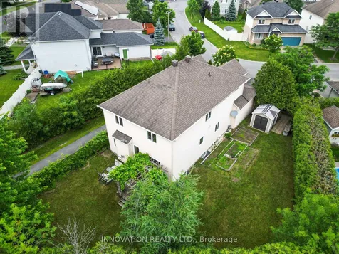 160 Hillman Marsh Way Ottawa ON K1T 0A8