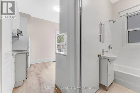 170 Ivy Crescent Ottawa ON K1M 1X6