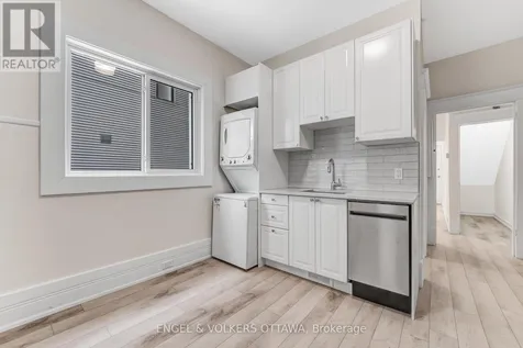 170 Ivy Crescent Ottawa ON K1M 1X6