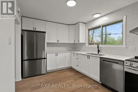 2393 Sheldon Avenue Ottawa ON K2C 1K4