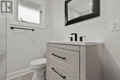 2393 Sheldon Avenue Ottawa ON K2C 1K4