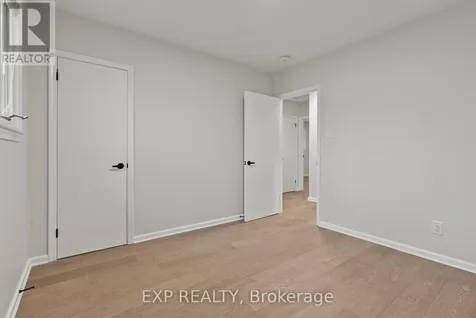 2393 Sheldon Avenue Ottawa ON K2C 1K4