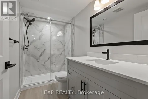 2393 Sheldon Avenue Ottawa ON K2C 1K4