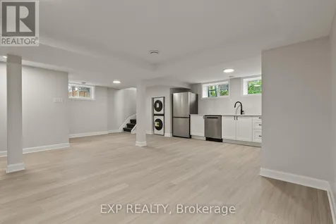 2393 Sheldon Avenue Ottawa ON K2C 1K4