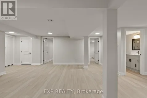 2393 Sheldon Avenue Ottawa ON K2C 1K4