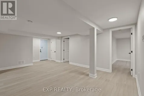 2393 Sheldon Avenue Ottawa ON K2C 1K4