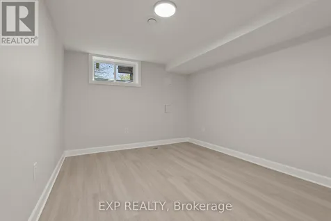 2393 Sheldon Avenue Ottawa ON K2C 1K4