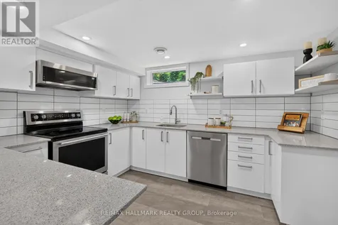 2160 Lambeth Walk Ottawa ON K2C 1G1