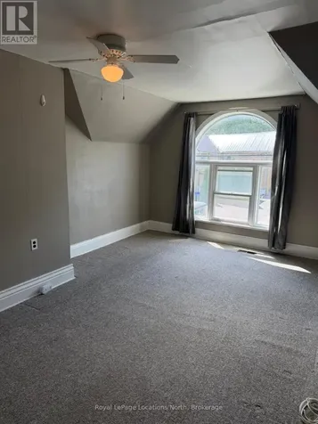 85 Fourth Street West Collingwood ON L9Y 1R5