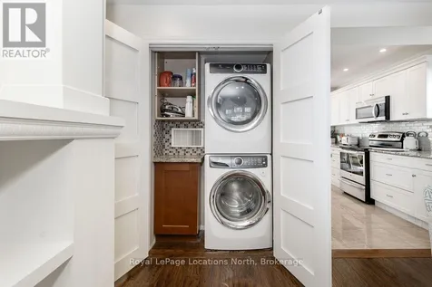 52 Seventh Street Collingwood ON L9Y 2A7