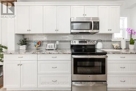 52 Seventh Street Collingwood ON L9Y 2A7