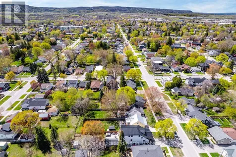 52 Seventh Street Collingwood ON L9Y 2A7