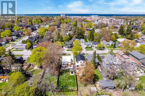 52 Seventh Street Collingwood ON L9Y 2A7