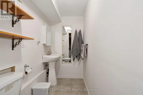 92 Alice Street Collingwood ON L9Y 3S1