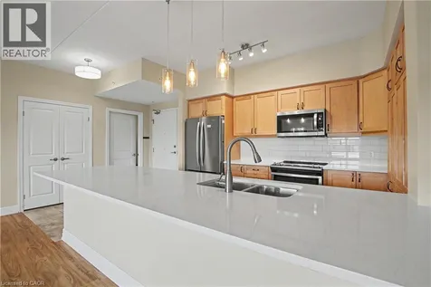 39 Sister Varga Terrace Hamilton ON L9B 0J7