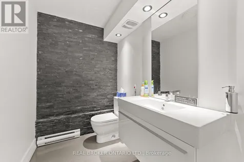 21 Camden Street Toronto (waterfront Communities) ON M5V 1V2