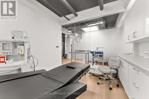 21 Camden Street Toronto (waterfront Communities) ON M5V 1V2