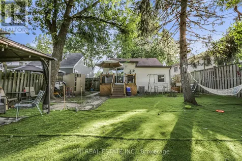 1226 Wigle Avenue Windsor ON N9C 3N1