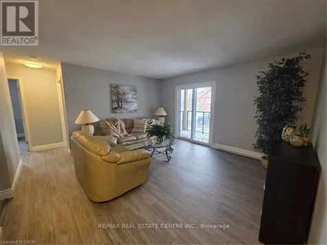 565 Greenfield Avenue Kitchener ON N2C 2P3