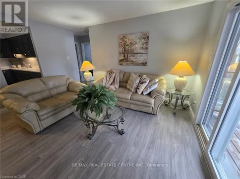 565 Greenfield Avenue Kitchener ON N2C 2P3