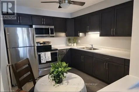 565 Greenfield Avenue Kitchener ON N2C 2P3