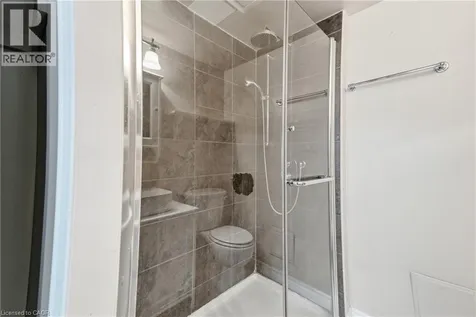 7 Gale Crescent St. Catharines ON L2M 7M8