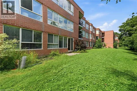 7 Gale Crescent St. Catharines ON L2M 7M8