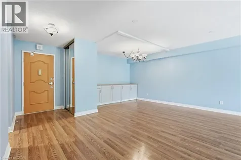 7 Gale Crescent St. Catharines ON L2M 7M8