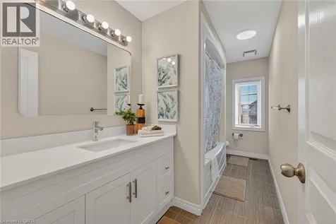 100 Garinger Crescent Binbrook ON L0R 1C0
