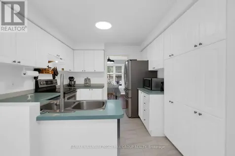 52 Harbour Crescent Wasaga Beach ON L9Z 1G5