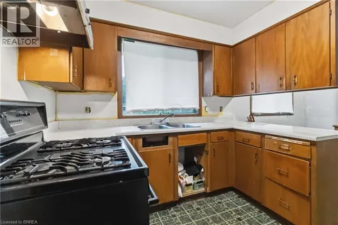 47 Brier Park Road Brantford ON N3R 3R1