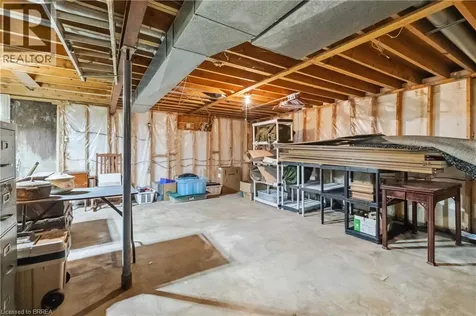 47 Brier Park Road Brantford ON N3R 3R1